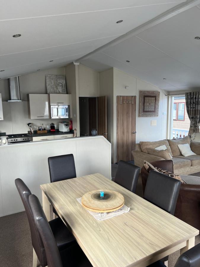 Lodge Caravan On Holiday Park チチェスター エクステリア 写真