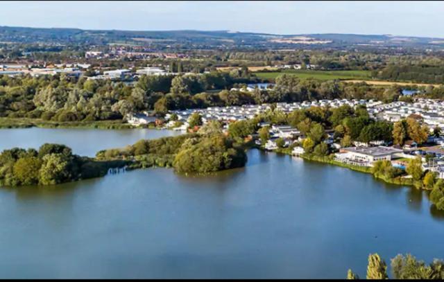 Lodge Caravan On Holiday Park チチェスター エクステリア 写真